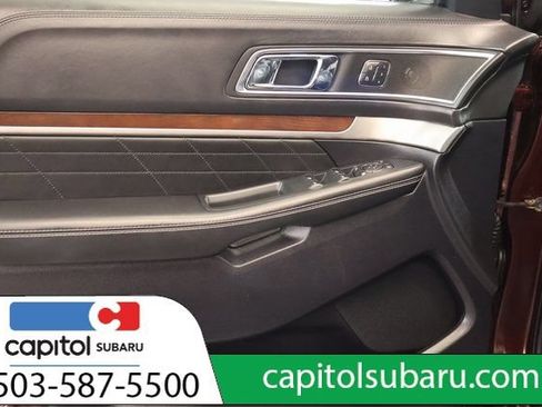 Used 2019 Ford Explorer Platinum AWD/4WD image 11