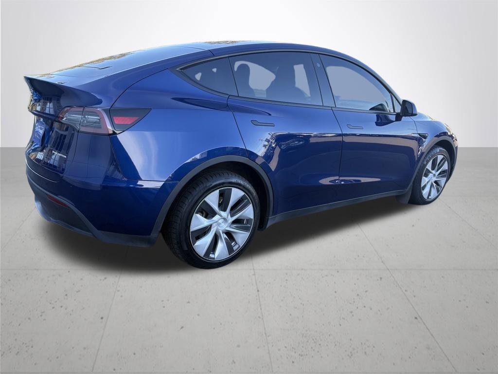 Used 2023 Tesla Model Y Long Range AWD/4WD image 6