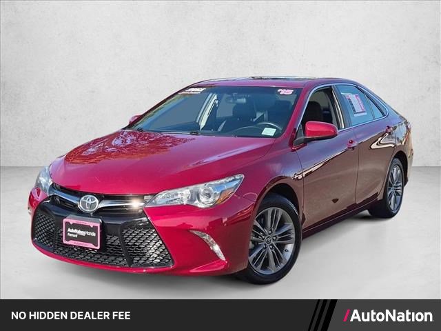Used 2015 Toyota Camry SE w/ Moonroof Package FWD image 1