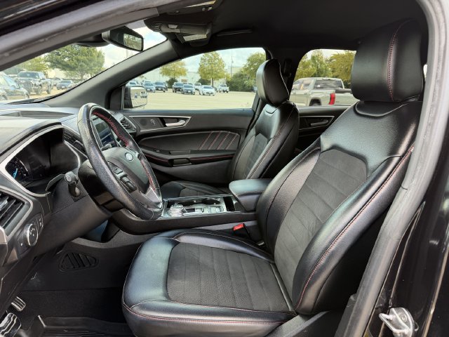Used 2021 Ford Edge ST-Line FWD image 22
