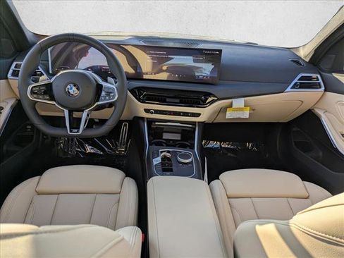 Used 2026 BMW 330i Sedan w/ M Sport Package image 15