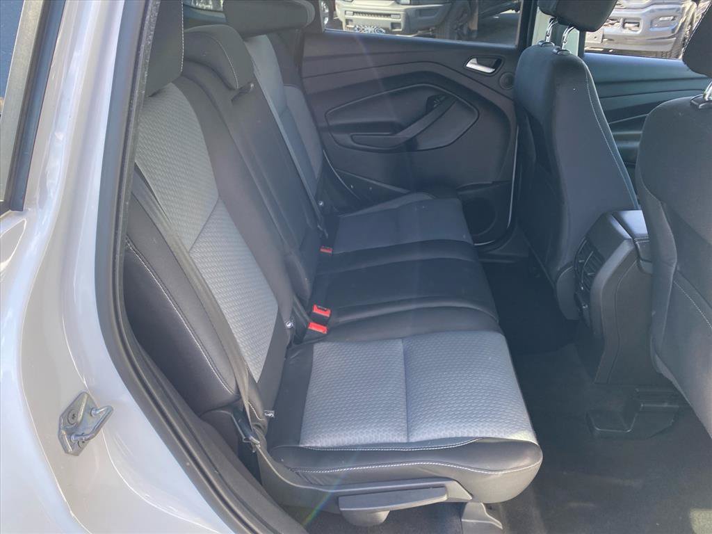 Used 2017 Ford Escape SE w/ Equipment Group 201A AWD/4WD image 24