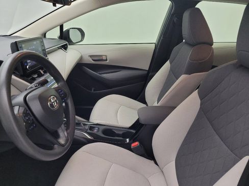 Used 2022 Toyota Corolla LE w/ LE Premium Package image 17
