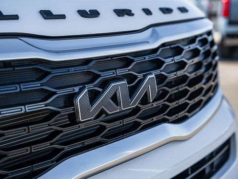 Used 2022 Kia Telluride S image 6