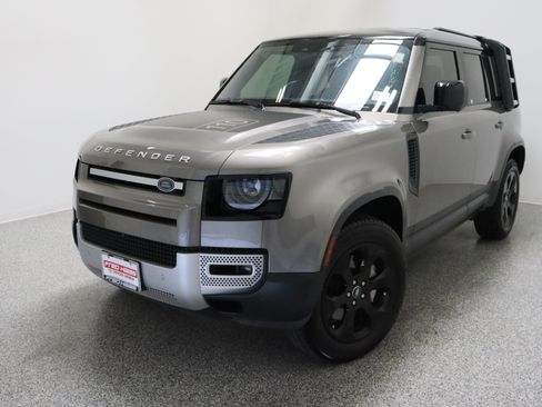 Used 2021 Land Rover Defender 110 SE AWD/4WD image 2