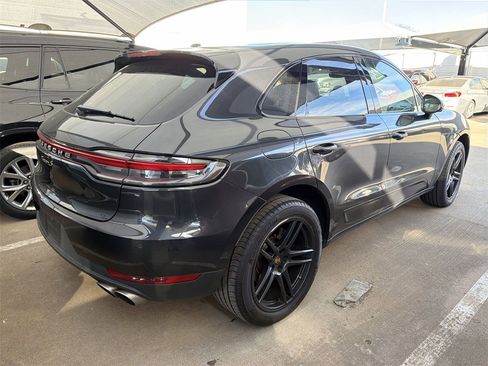 Used 2021 Porsche Macan S image 3