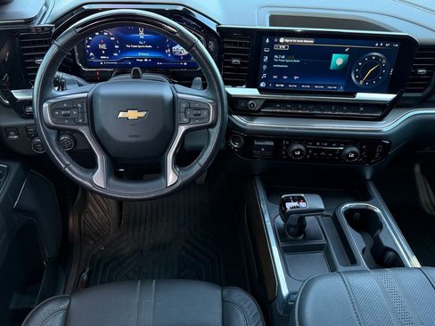 Certified 2025 Chevrolet Silverado 1500 High Country w/ Technology Package image 12