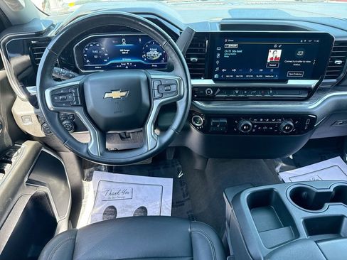 Used 2024 Chevrolet Silverado 2500 LTZ AWD/4WD image 14