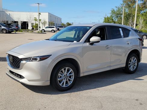 Used 2024 MAZDA CX-5 AWD 2.5 S w/ Select Package image 8