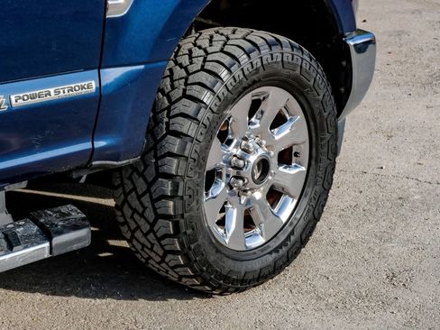 Used 2019 Ford F250 Lariat w/ Lariat Ultimate Package image 61