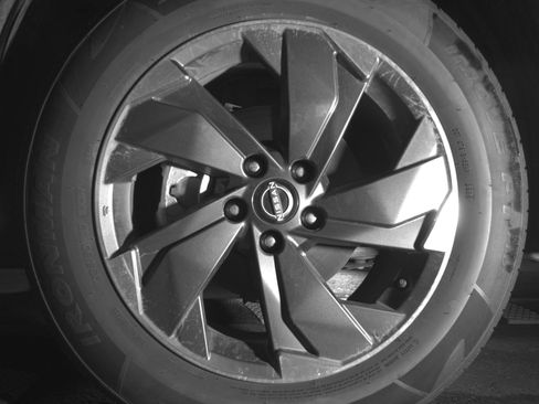 Used 2025 Nissan Rogue SV image 12