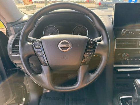 Used 2022 Nissan Armada SV image 15