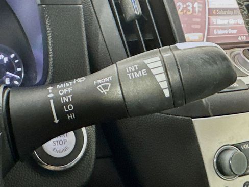 Used 2011 INFINITI G37 Convertible w/ Premium Pkg RWD image 13