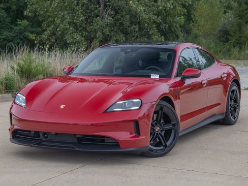 Used 2025 Porsche Taycan 4S AWD/4WD image 1