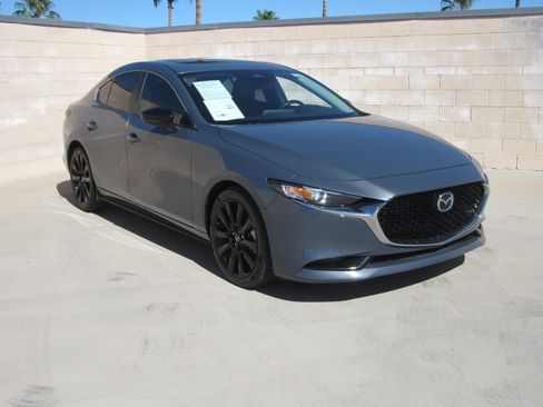 Used 2024 MAZDA MAZDA3 s image 2