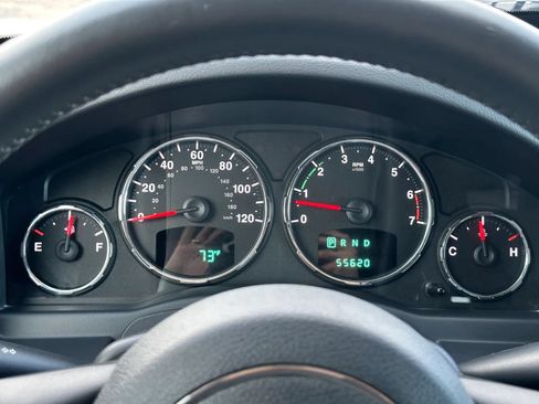 Used 2012 Jeep Liberty Sport w/ Popular Equipment Group AWD/4WD image 11