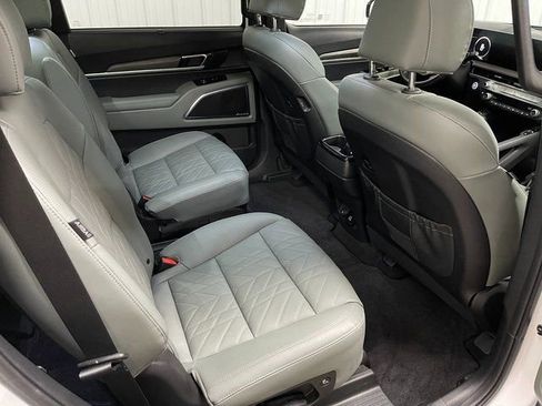 Used 2023 Kia Telluride SX Prestige X-Pro image 21