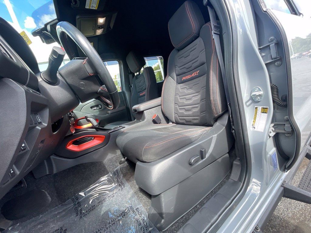 Certified 2024 Nissan Frontier PRO-4X w/ Pro Convenience Package AWD/4WD image 18