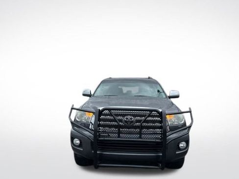 Used 2015 Toyota Sequoia Limited AWD/4WD image 15