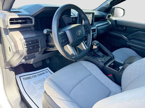 Used 2024 Toyota Tacoma SR5 w/ SR5 Upgrade Package image 23