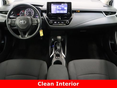 Used 2022 Toyota Corolla LE image 26