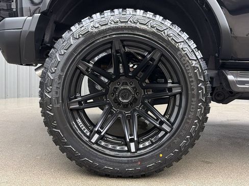 Used 2026 Ford Bronco Heritage Edition AWD/4WD image 11