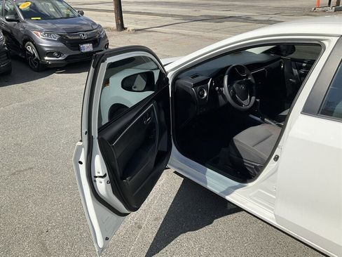 Used 2018 Toyota Corolla LE w/ Protection Package image 20