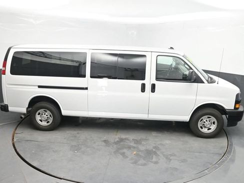Used 2024 Chevrolet Express 3500 LS RWD image 35