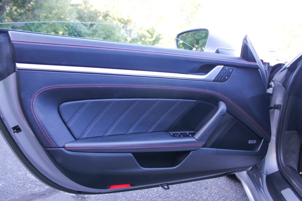Used 2022 Porsche 911 Turbo S AWD/4WD image 7