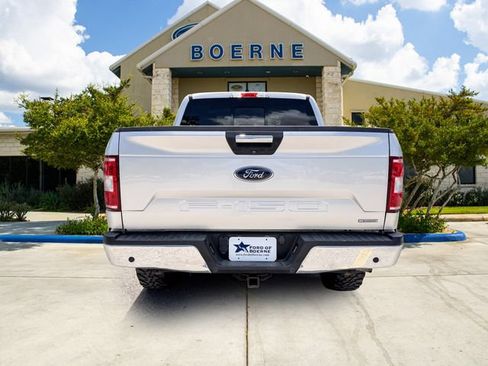 Used 2019 Ford F150 XLT w/ Equipment Group 302A Luxury AWD/4WD image 4