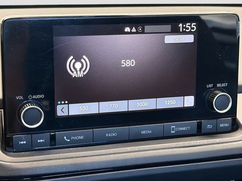 Used 2023 Honda Accord EX image 9