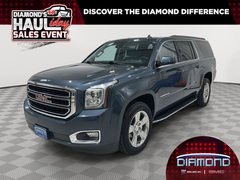 Used 2020 GMC Yukon XL SLT image 1