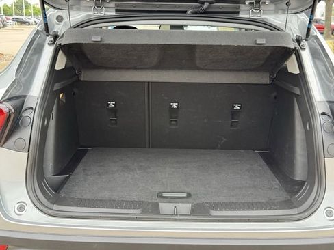 Certified 2025 Chevrolet Trax LT image 33