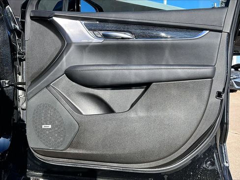 Used 2021 Cadillac XT5 Premium Luxury image 22