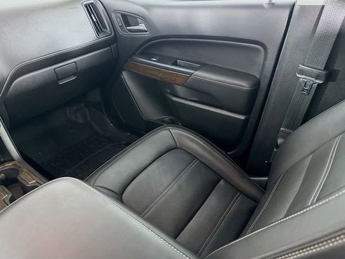 Used 2018 GMC Canyon Denali image 28