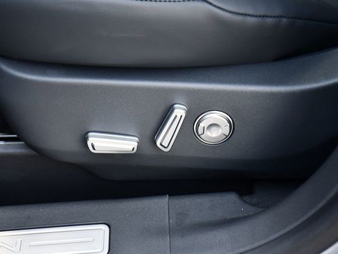 New 2026 Lincoln Nautilus Premier AWD/4WD image 14