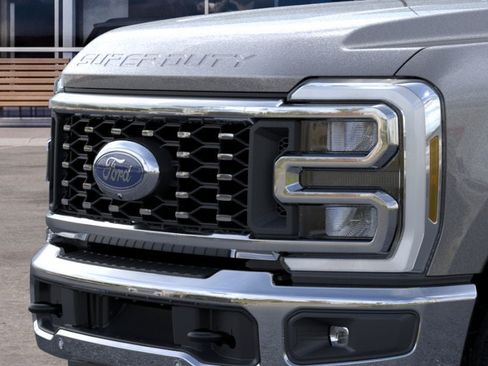 New 2026 Ford F350 Lariat w/ Lariat Premium Package AWD/4WD image 17