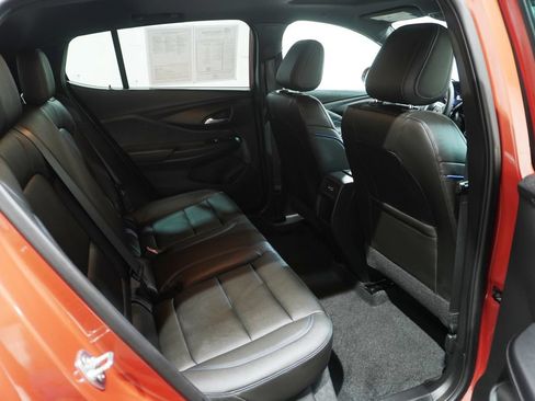 Used 2024 Buick Envista Sport Touring w/ Convenience I Package FWD image 14