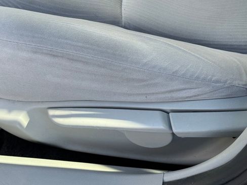 Used 2012 Toyota Corolla LE image 13