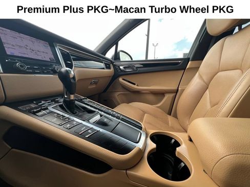 Used 2017 Porsche Macan AWD/4WD image 63