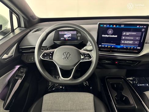 Used 2024 Volkswagen ID.4 Pro AWD/4WD image 18