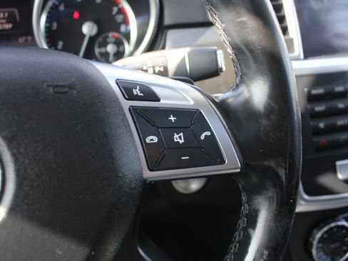 Used 2015 Mercedes-Benz ML 350 4MATIC image 17