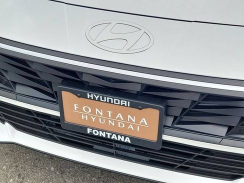 New 2026 Hyundai Elantra SEL Sport FWD image 33
