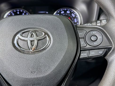 Used 2020 Toyota RAV4 XLE w/ All Weather Liner Package AWD/4WD image 15