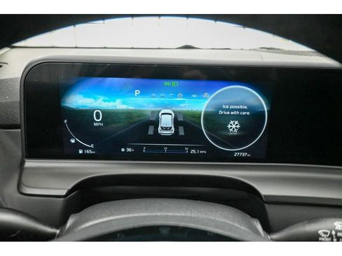 Used 2024 Kia Seltos EX image 13