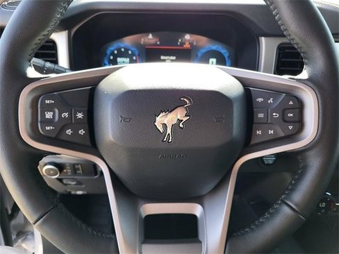 New 2025 Ford Bronco Outer Banks image 3
