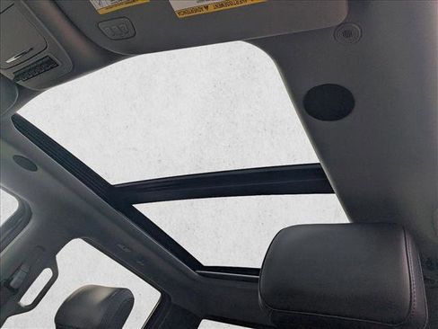 New 2025 Ford F350 Lariat w/ Lariat Ultimate Package image 16