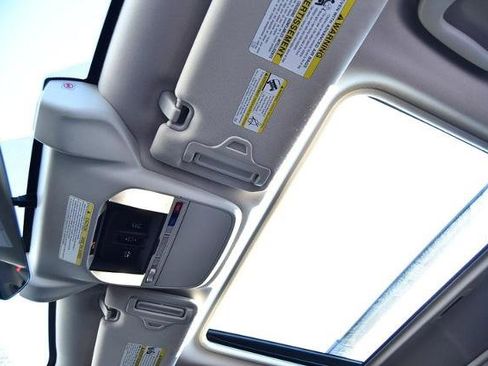 Used 2019 Subaru Forester Touring w/ Popular Package #3 image 27