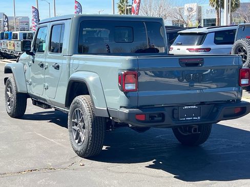 New 2026 Jeep Gladiator Sport AWD/4WD image 5