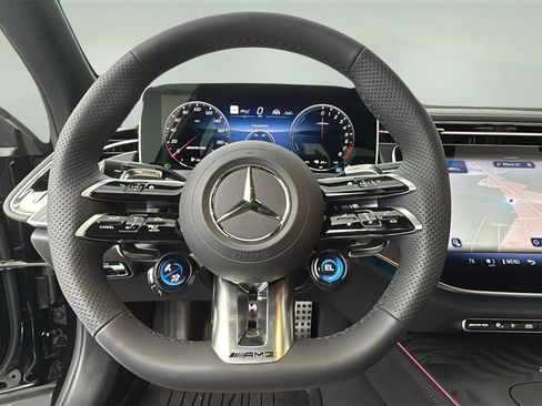 Used 2026 Mercedes-Benz E 53 AMG e 4MATIC Sedan image 23